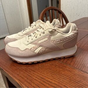 Reebok Classic Shoes Women’s 8 Leopard Print Sneakers AR30142W White Leather